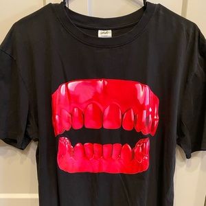 Men’s Red Teeth Shirt